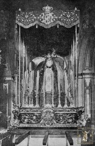 Trono de la Virgen del Mayor Dolor en el interior de San Juan hacia 1921.